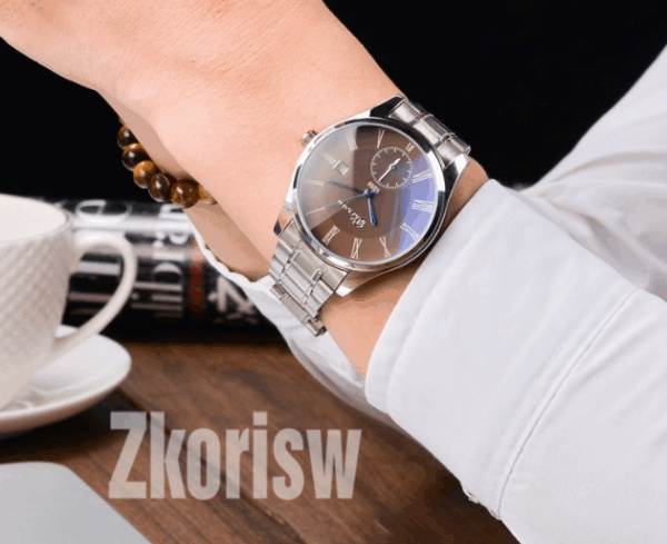 Phối đồng hồ cho phong cách công sở