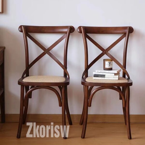 Sắp xếp bàn ghế nhà hàng đẹp